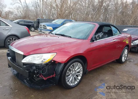 2012 Chrysler 200 Limited из США, поврежденный, VIN 1C3BCBFG6CN217385